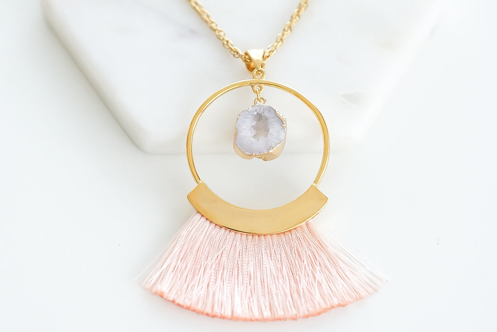 Agate Collection - Punch Fringe Necklace