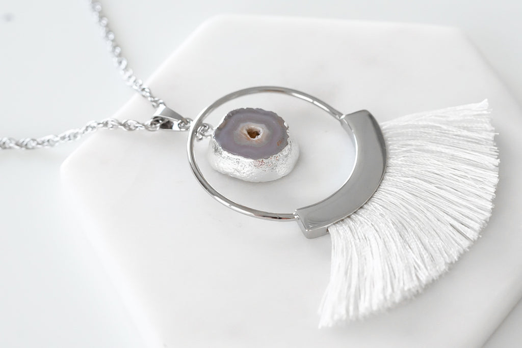 Agate Collection - Silver Ashen Fringe Necklace