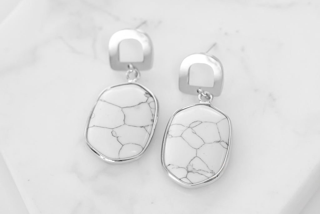 Rayna Collection - Silver Pepper Earrings