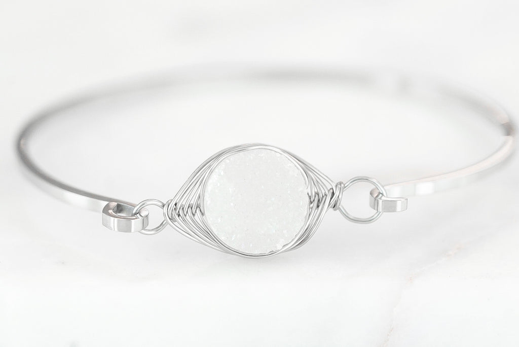 Stone Collection - Silver Pearl Bracelet